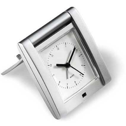 Reisewecker in silber