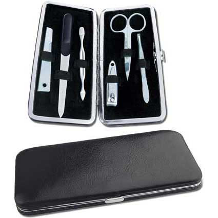 Maniküreset in edlem Etui