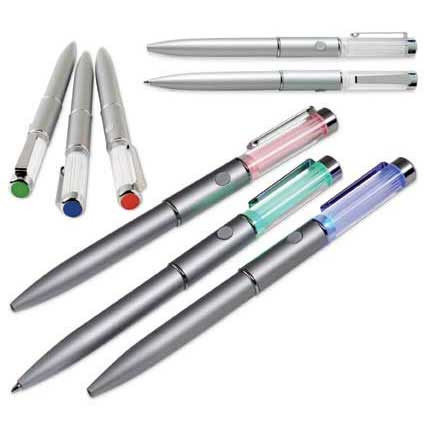 Kugelschreiber mit integriertem Licht